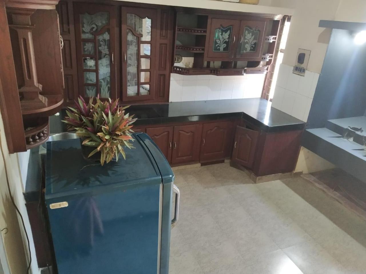 Avani Home Stay Iritti Exterior foto